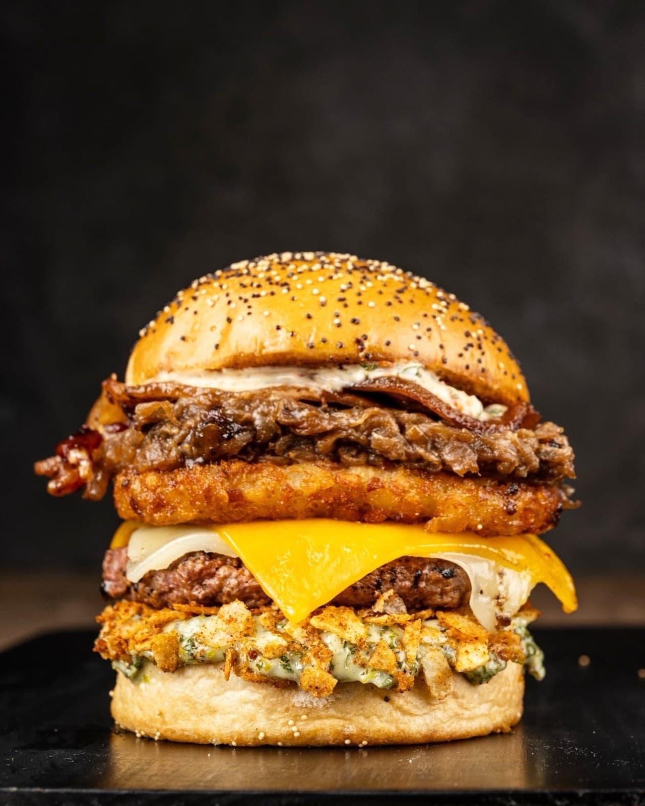 Hamburguesa La Alquimia en El Container Food City, Bella Vista, Ciudad de Panama