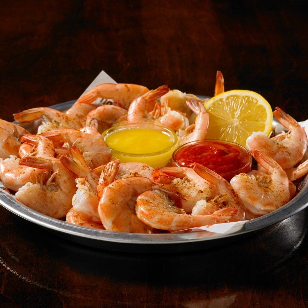 Plato de camarones al vapor en Hooters, Bella Vista, Ciudad de Panamá