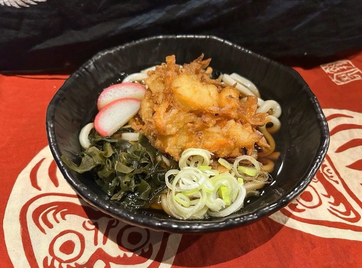 Udon con tempura en Izakaya Kabuki, El Cangrejo, Ciudad de Panama