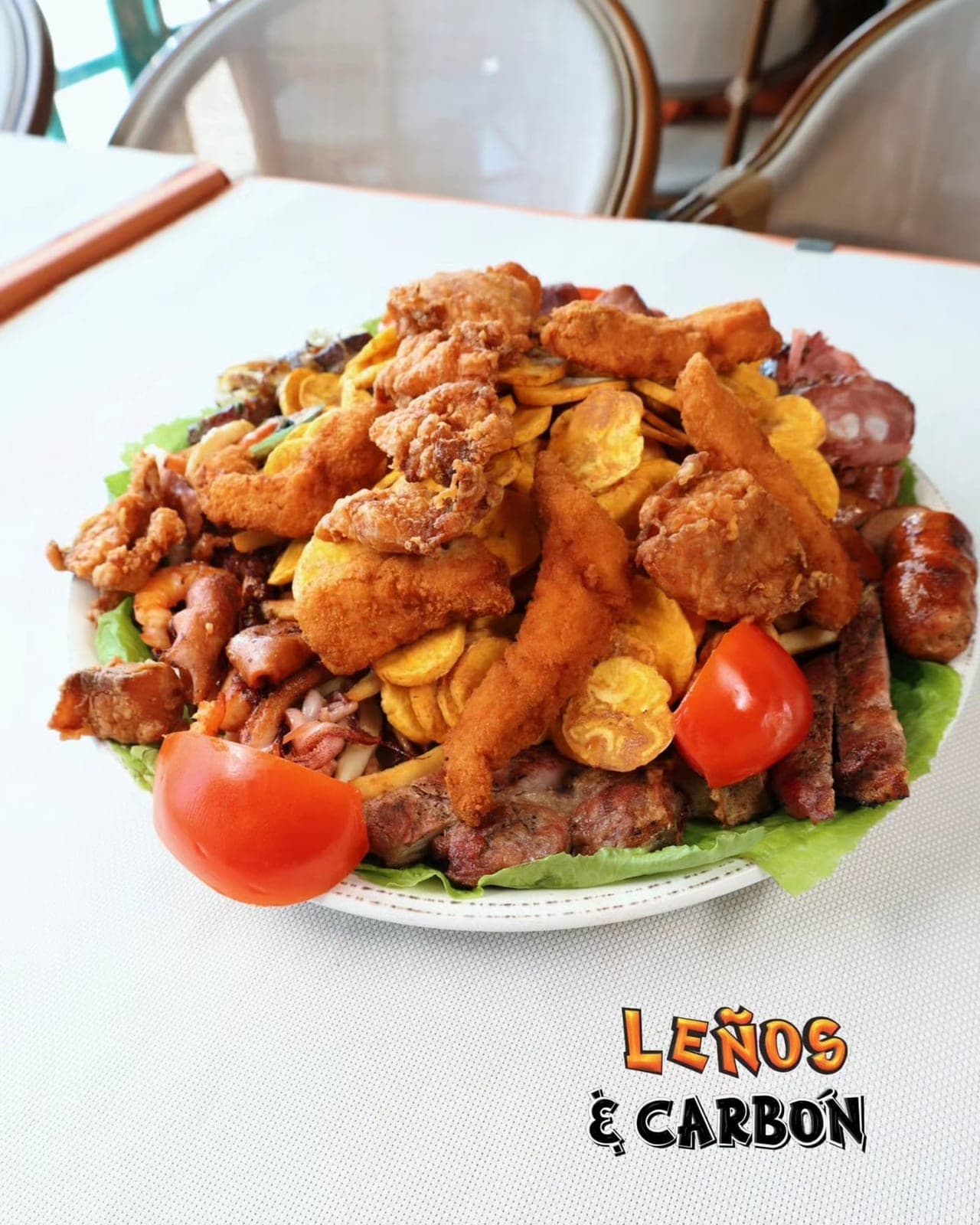 Mixed grill picada platter at Lenos & Carbon, Albrook, Panama City