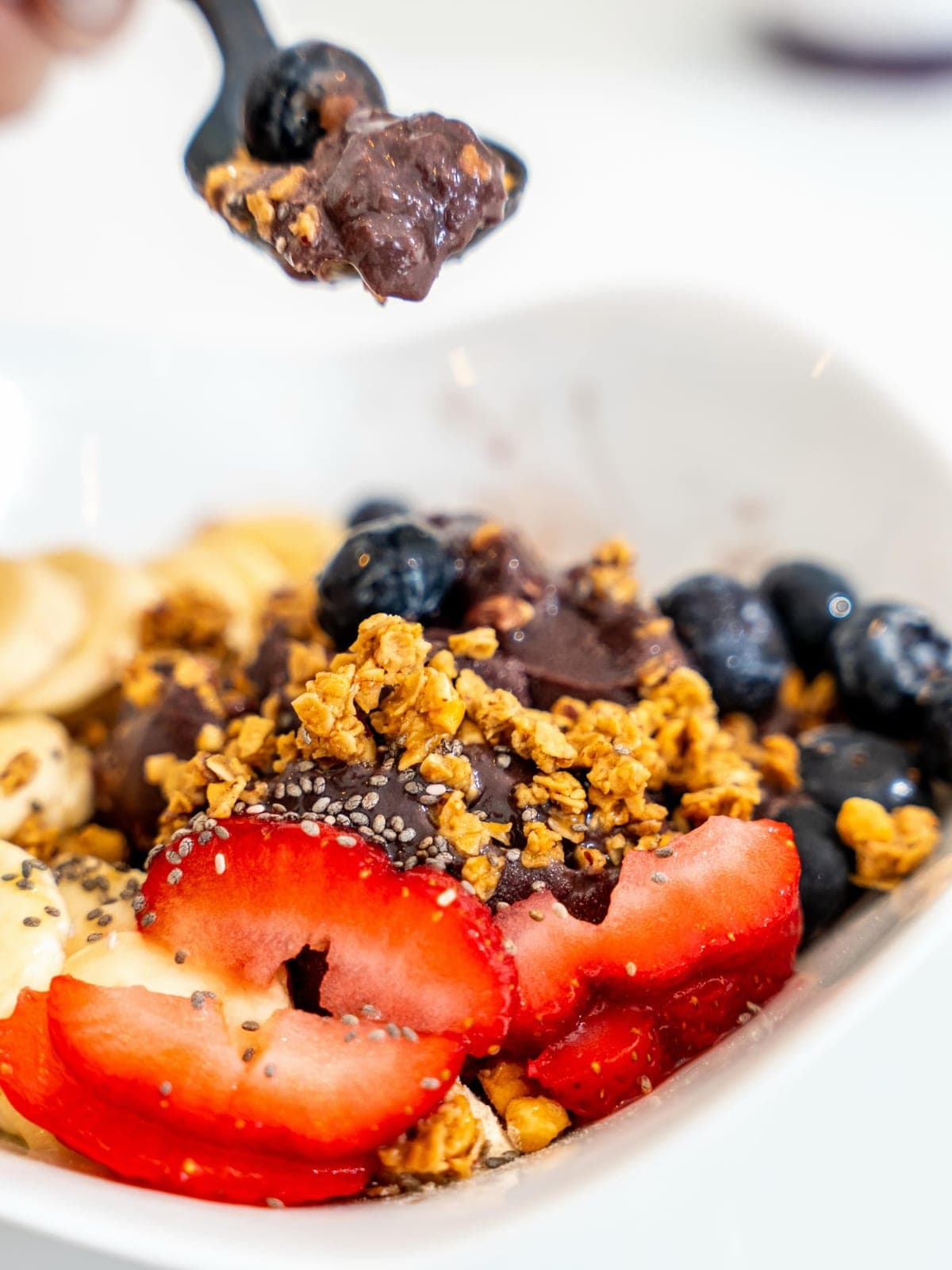 Acai bowl at Mamba by Diana, Punta Paitilla, Panama City