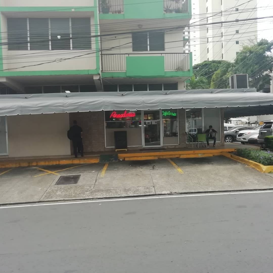 Storefront of Mr. Pan bakery, San Francisco, Panama City