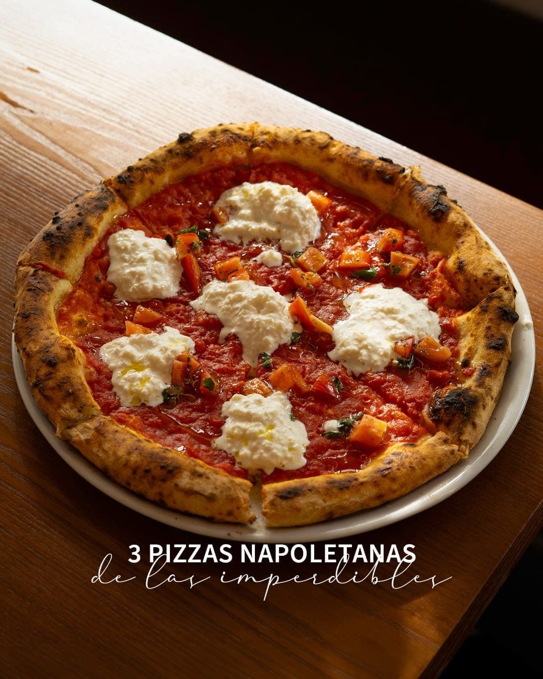 Pizza napolitana con burrata en Nero Pizza, Clayton, Ciudad de Panama