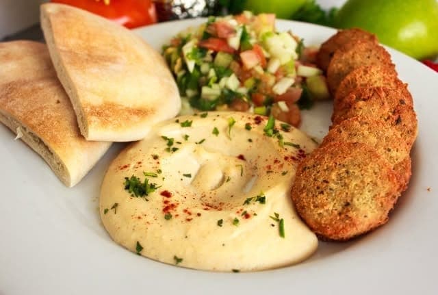Hummus with falafel, pita bread and chopped salad at Pita Pan, Paitilla, Panama City
