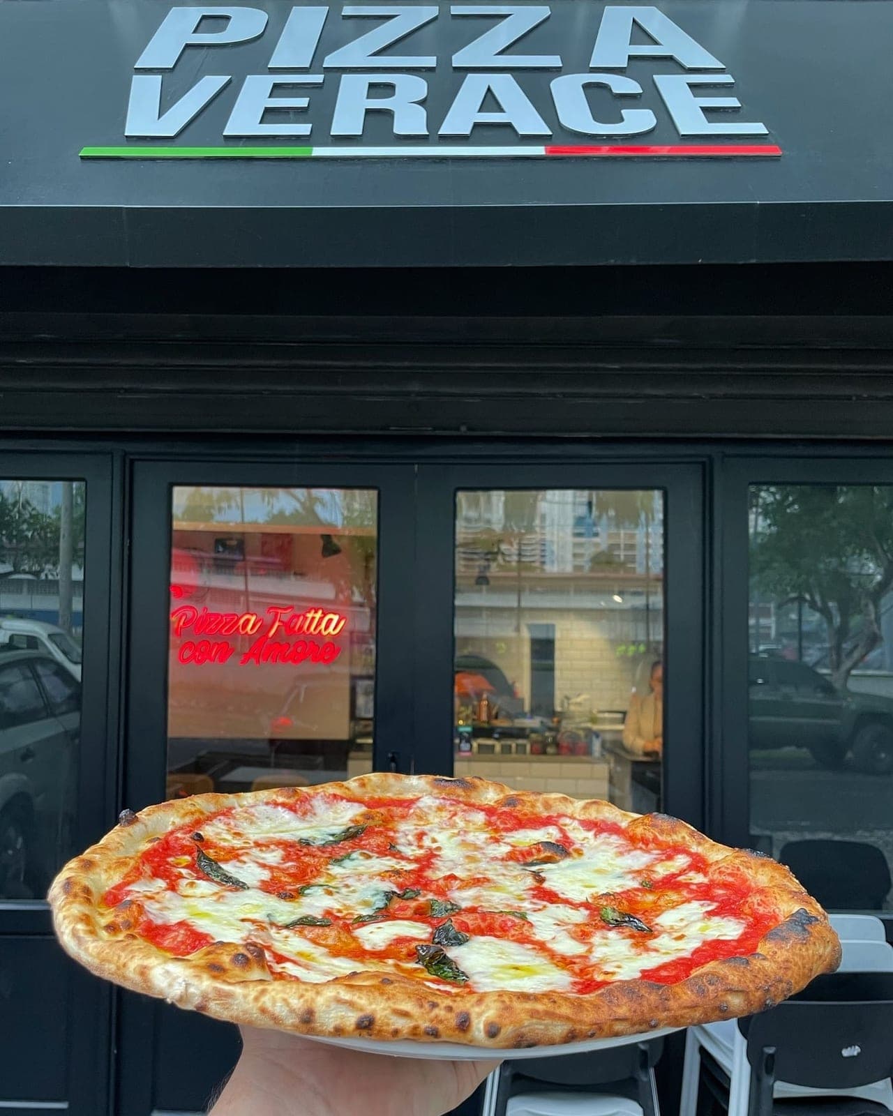 Margherita pizza at Pizza Verace, San Francisco, Panama City