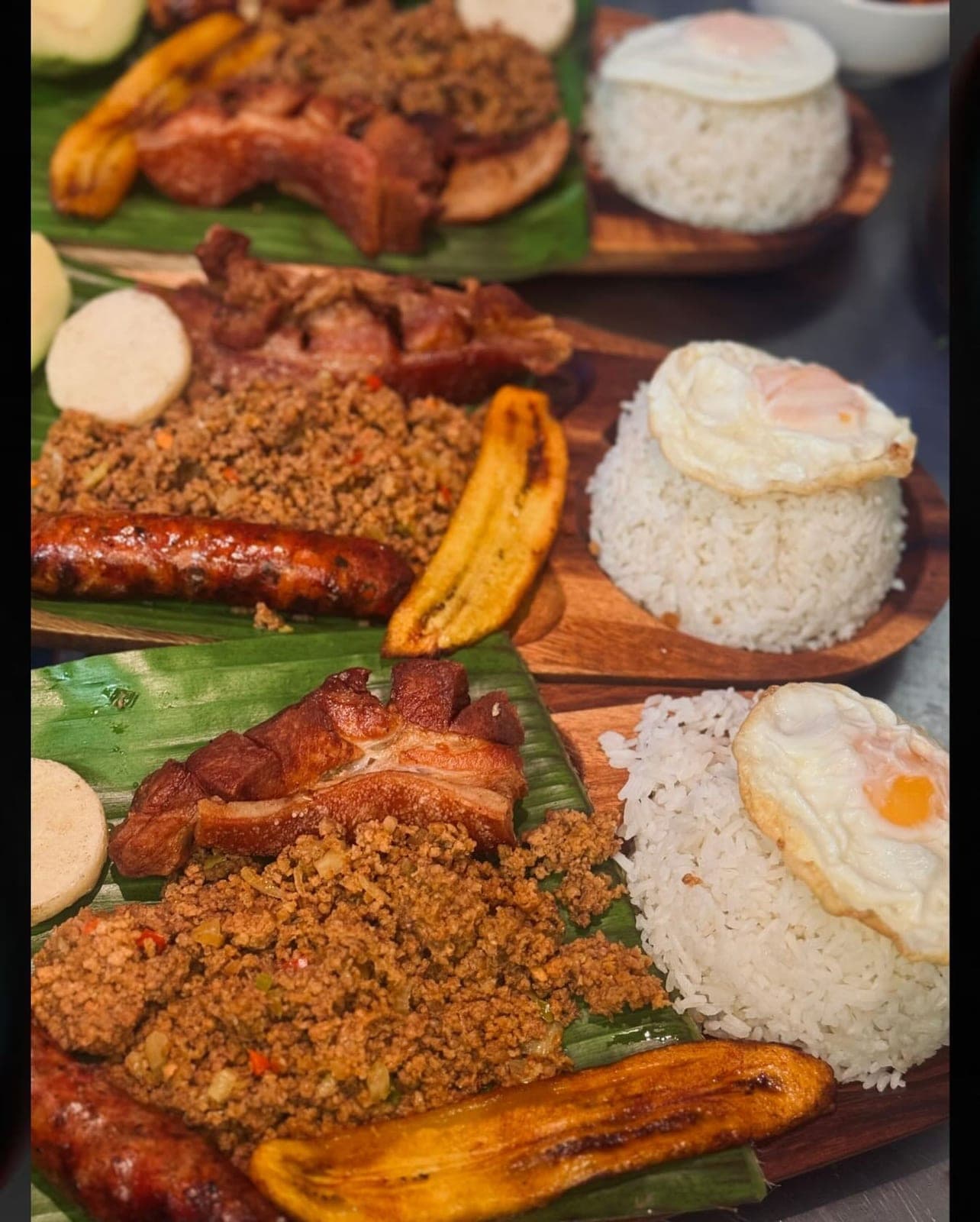Bandeja paisa at Restaurante Fogata Familiar, Via Porras, Panama City