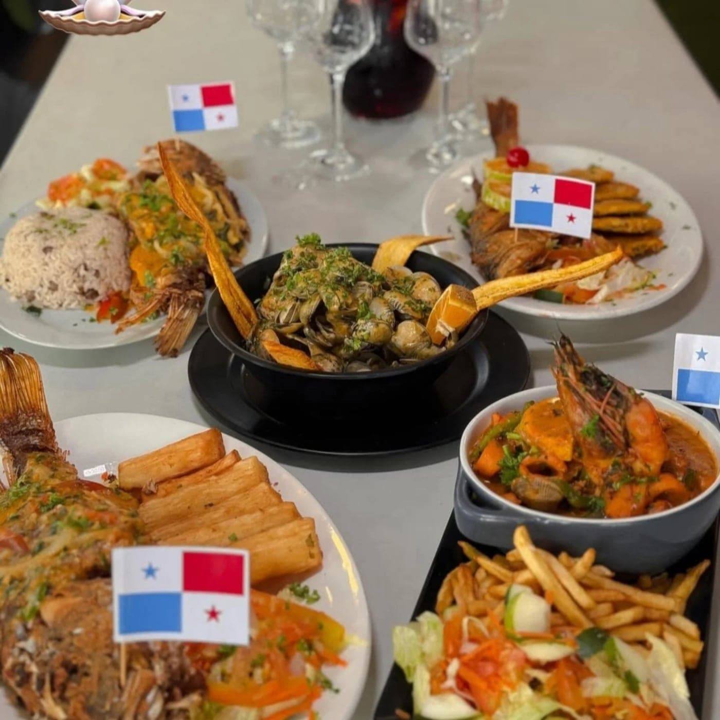 Seafood dishes at Restaurante Las Perlas, Mercado de Mariscos, Panama City