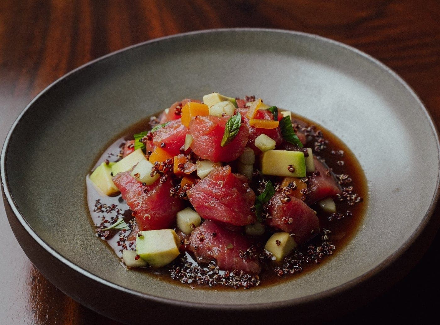 Atun ponzu en Tomillo Steak House, Ciudad de Panama
